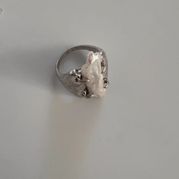 Free people Silver Baroque Pearl Statement Ring - Picture 9 of 12